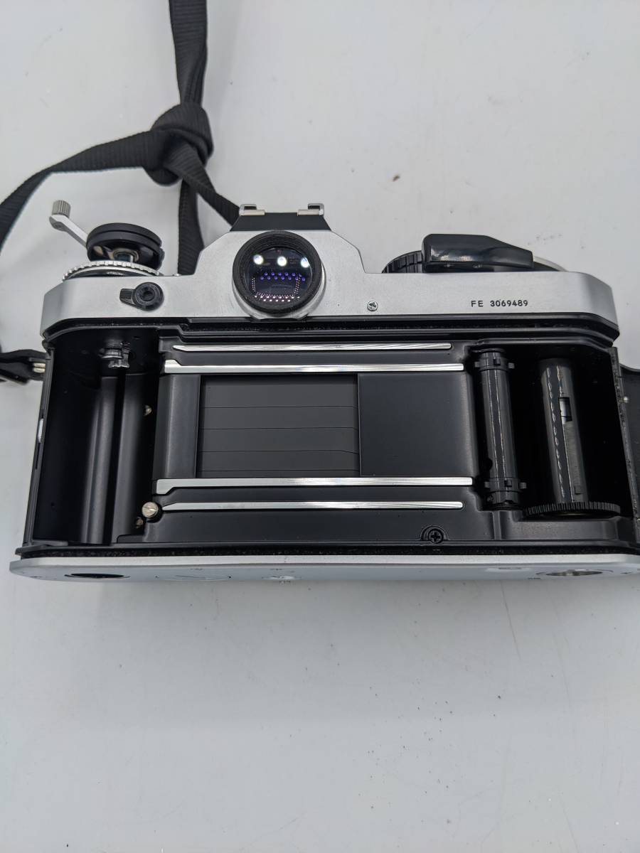 N34575 NIKON ニコン カメラ FE シルバー フィルム一眼レフ camera 光学機器 昭和レトロ 撮影機器 マニュアルフォーカスの画像4