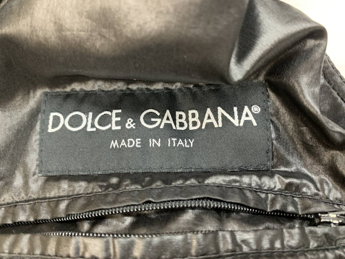 130-KM2622-80s DOLCE＆GABBANA ドルチェアンドガッバーナ ダウンベスト 56SIZE ブラック SP-G7146T/FUMN6-1_画像8