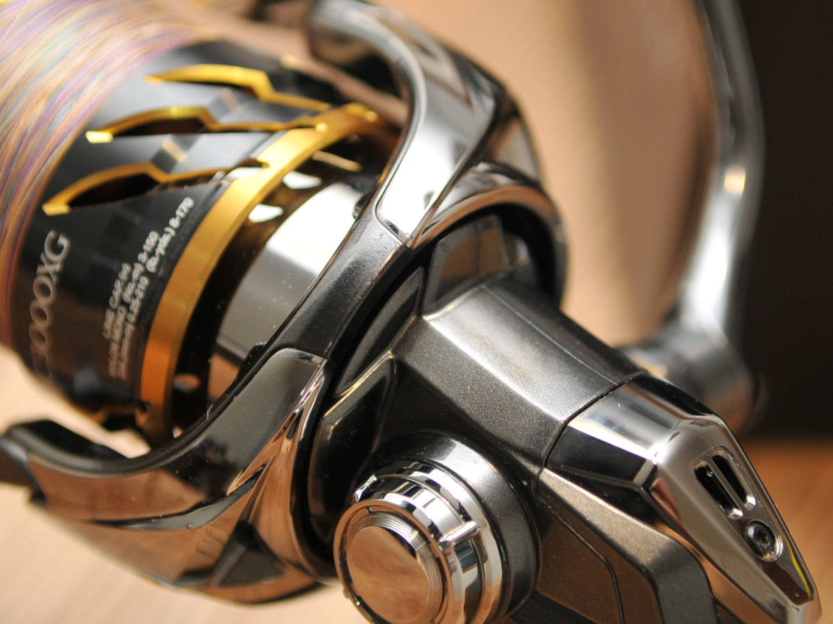 【美品オーバーホール済】SHIMANO シマノ 20 ツインパワー C3000XG TWINPOWER