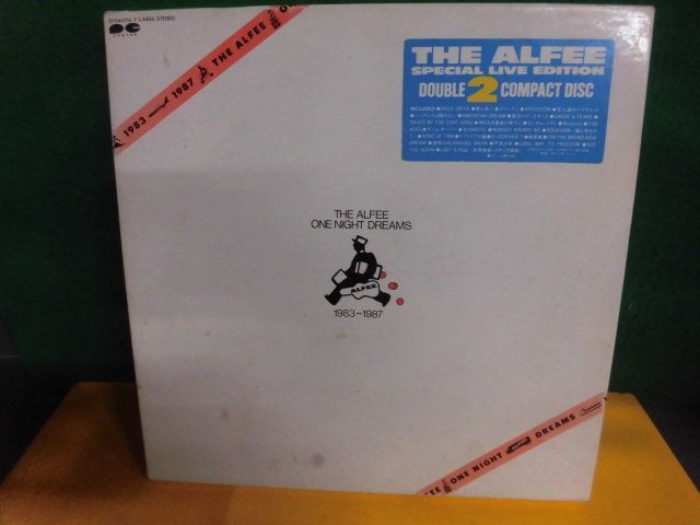 CD2枚組　アルフィー　THE ALFEE ONE NIGHT DREAMS 1983-1987　SPECIAL LIVE EDITION　限定盤　箱・冊子に経年の傷み_画像1