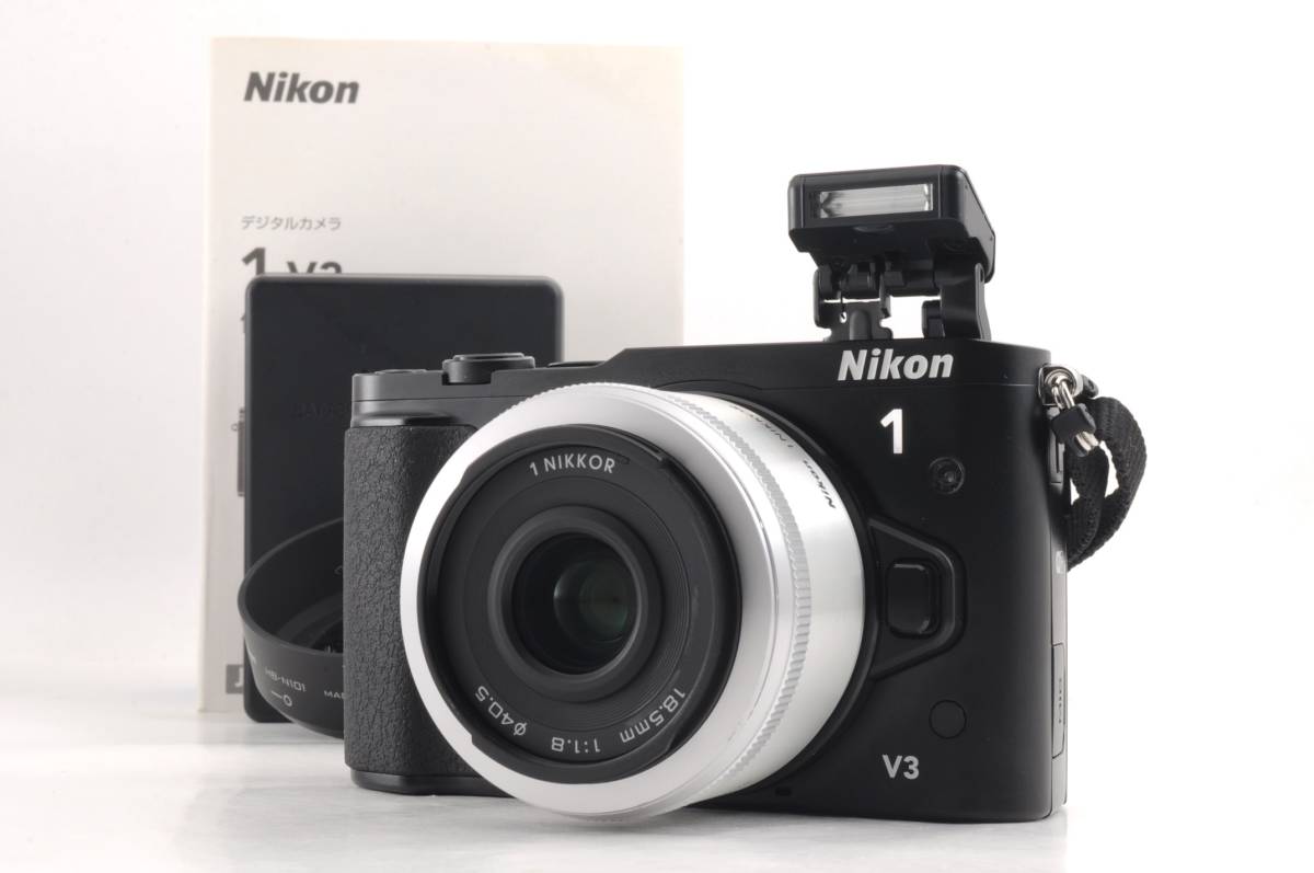 美品 シャッター回数 28回 動作品 ニコン Nikon 1 V3 レンズ 1 NIKKOR 18.5mm f1.8 ミラーレス一眼カメラ 取説 充電器 フード付 管K5647_画像1
