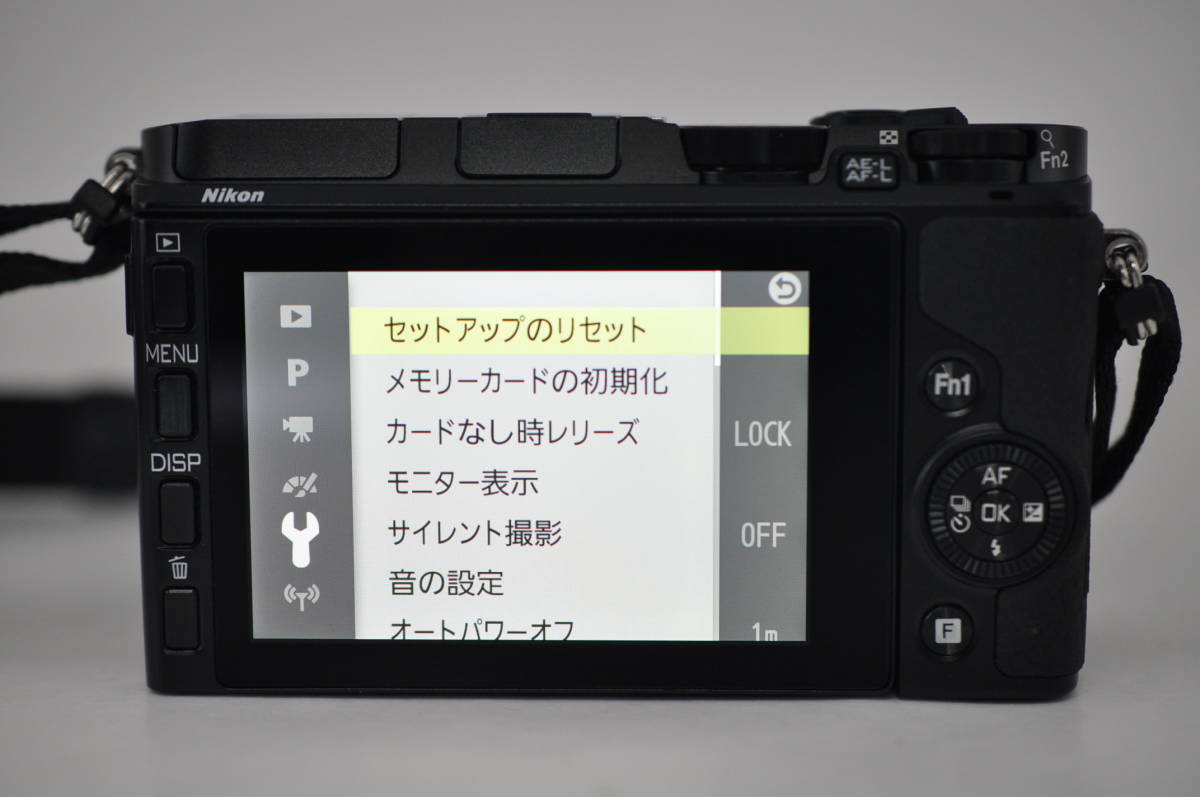 美品 シャッター回数 28回 動作品 ニコン Nikon 1 V3 レンズ 1 NIKKOR 18.5mm f1.8 ミラーレス一眼カメラ 取説 充電器 フード付 管K5647_画像8