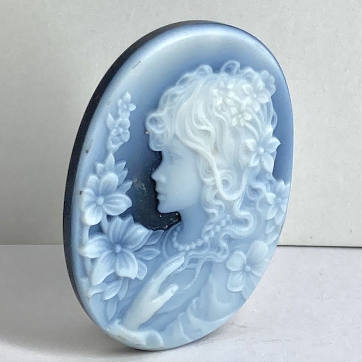 F.W.Kleir作!!●ストーンカメオ8.8g●j 44ct 40.0×30.1mm 貴婦人 CAMEO 花 アンティーク stone 繊細 ルース 宝石 CE0_画像2