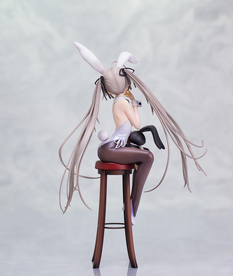 １点もの　　64.春日野穹 -Bunny Style- 17 全高27cm 完成品フィギュア　希少　　 　　14ｃｍ_画像3