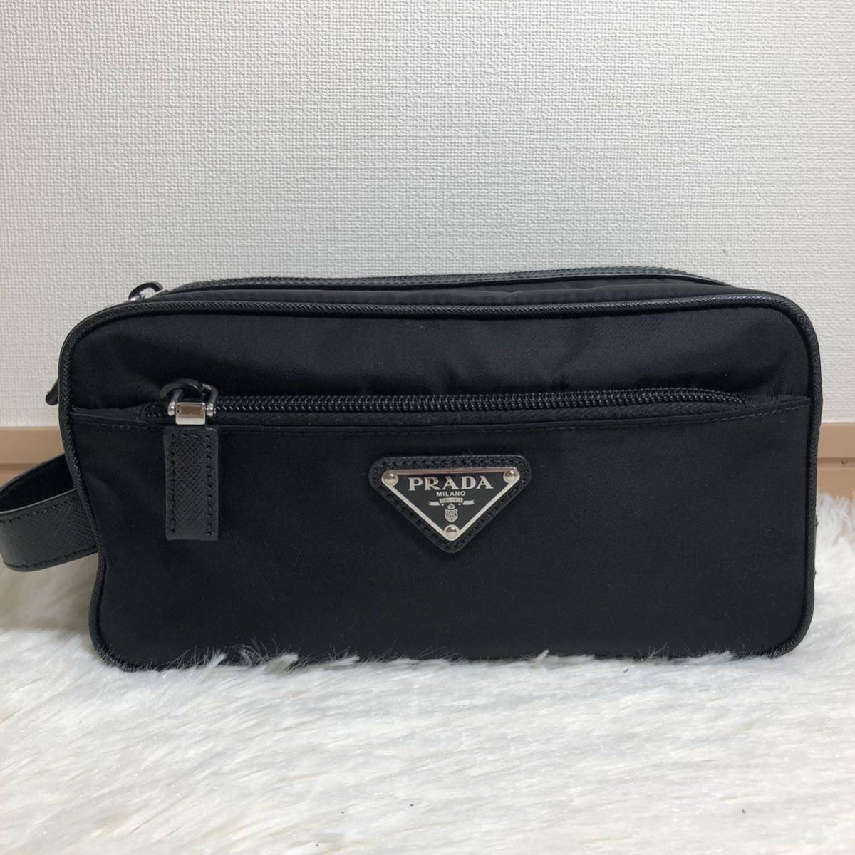 1円 超極美品 PRADA プラダ 2NA819 クラッチ トライアングルロゴ セカンドバッグ ブラック メンズ_画像2