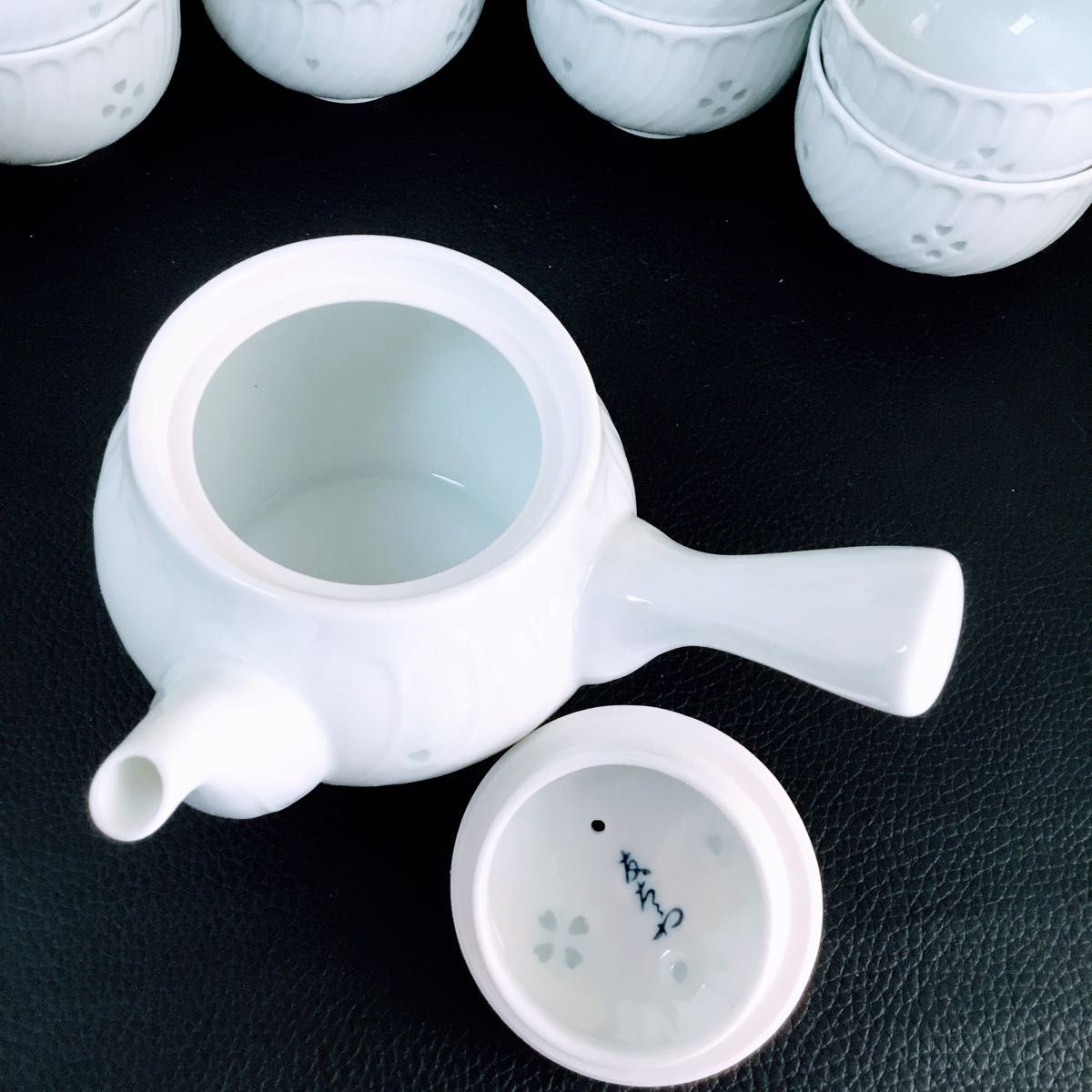 【新品未使用品】有田焼　ほたる彫　匠の技　陶器　お茶器　急須　湯呑