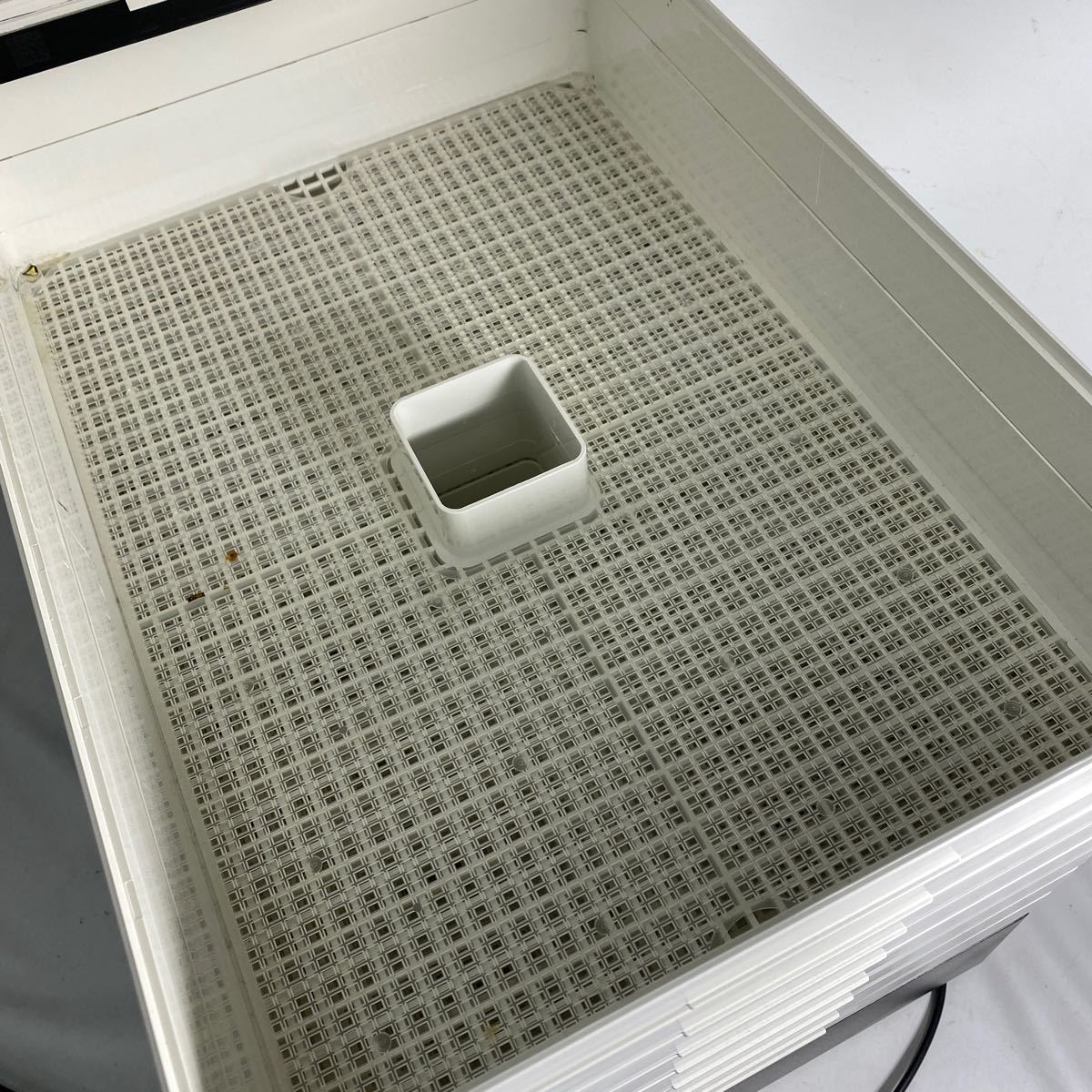 K201-008 東明テック 食品乾燥機 TTM-440N プチマレンギDX 6段重ね ジャーキー、ドライフルーツ等の作成に 動作確認済み現状品_画像9