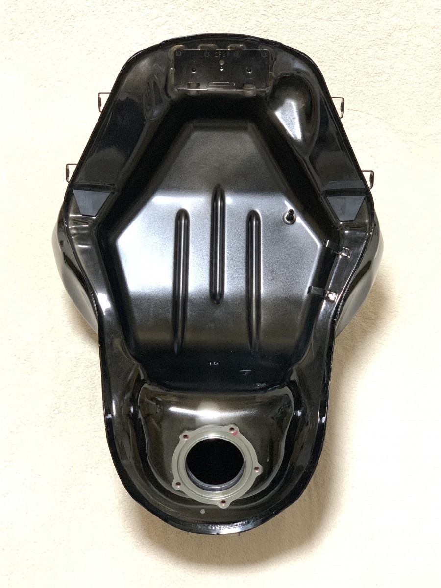 KAWASAKI（カワサキ） 純正 51091-5059-17K フューエル タンク　美品　ニンジャ Ninja1000SX (ZX1002K) 燃料 ガソリンタンク ブラック_画像9