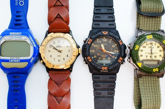 A56●美品含む 30点セット メンズ腕時計 革 レザーベルト TIMEX/ALBA/Ritmo Latino/Orobianco/pierre cardin 他 大量まとめ クォーツ_画像2