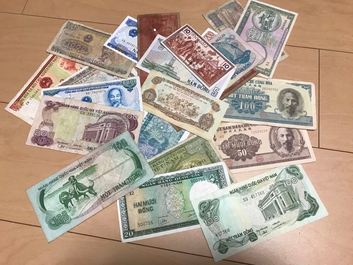 外国旧紙幣　ベトナムドン　22枚 ベトナム　古紙幣