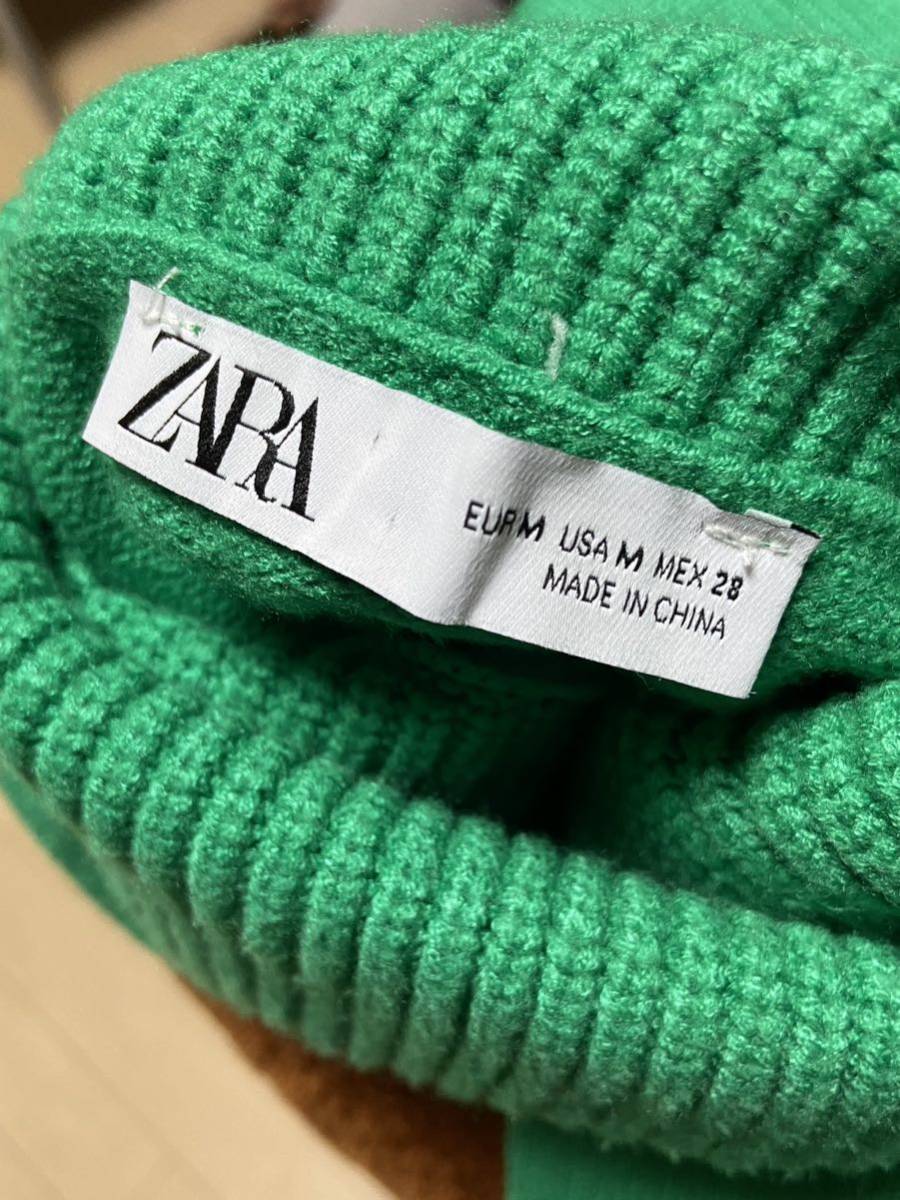 【 ZARA★ザラ】ショート丈・タートルネックセーター・Mサイズ_画像7