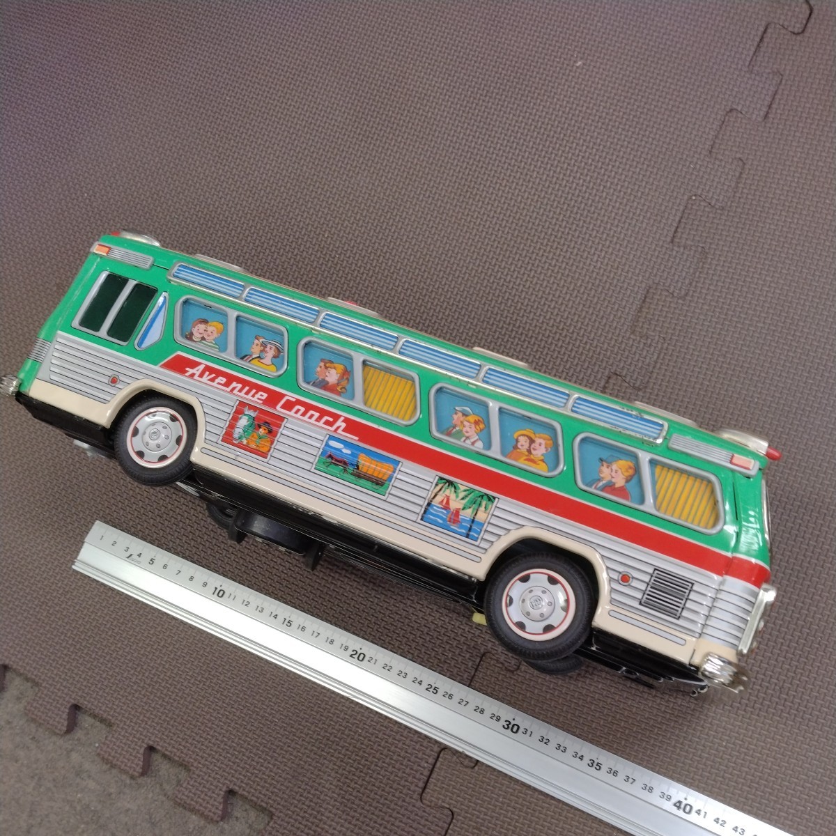 ブリキ　バス　昭和レトロ　トレードマーク　電池式　電動　レア　箱付き　希少　ビンテージ　動作品　約４１センチ×１２×１３ 玩具_画像4