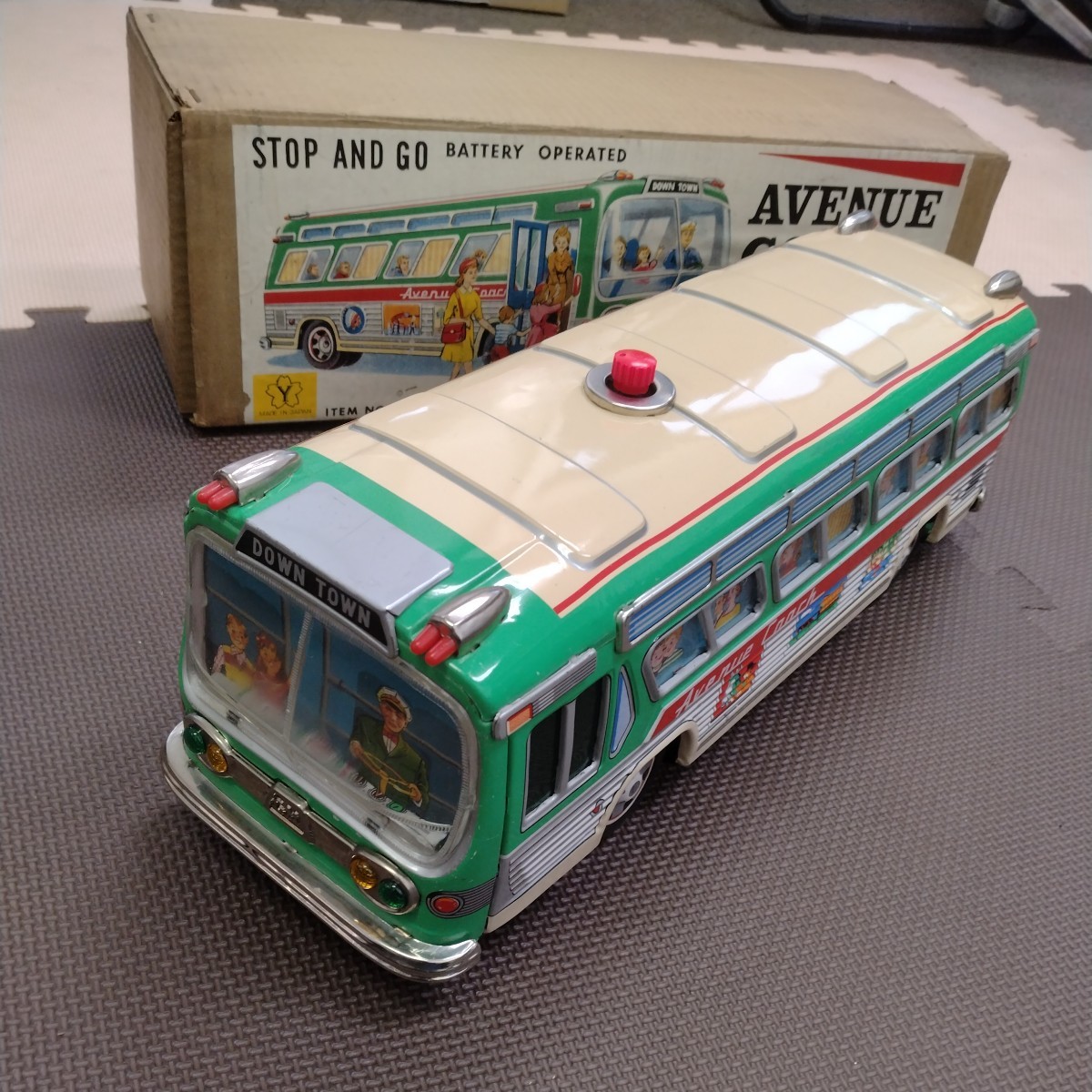 ブリキ　バス　昭和レトロ　トレードマーク　電池式　電動　レア　箱付き　希少　ビンテージ　動作品　約４１センチ×１２×１３ 玩具