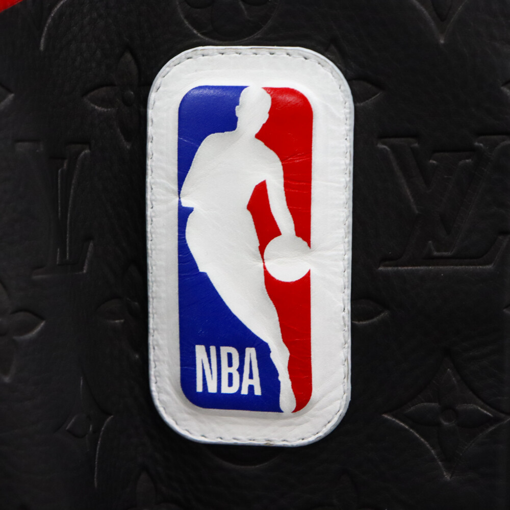 LOUIS VUITTON ルイヴィトン 21AW×NBA モノグラム エンボス プレイヤーレザーミックス ジャケット ブラック HKL02WZCZ_画像4