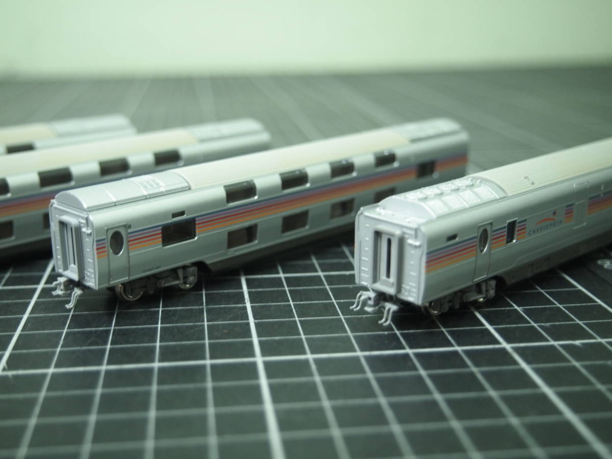 Y-0864　KATO　10-399 E26系 基本セット カシオペア　6両基本セット　模型　Nゲージ　鉄道模型_画像7
