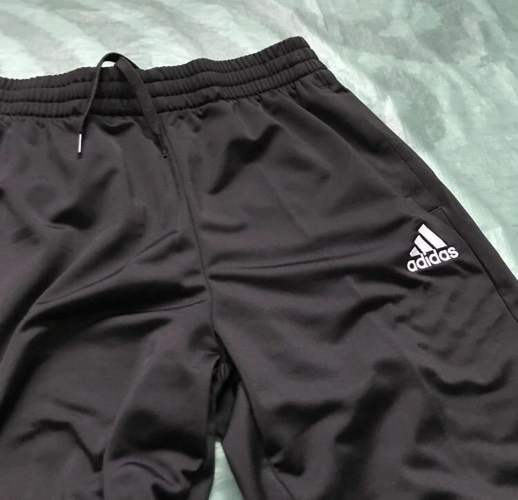 □新品【メンズ L】 黒 adidas アディダス 上下セット ジャージ パンツ セットアップ ロゴ オールシーズン　ウエア_画像7