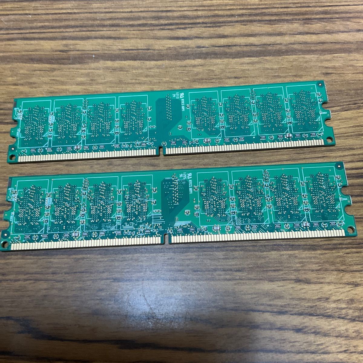 CFD Memory Module DDR2 PC2 6400 CL5 W2U800CQ-1GLZJ 1GBX2枚の画像5