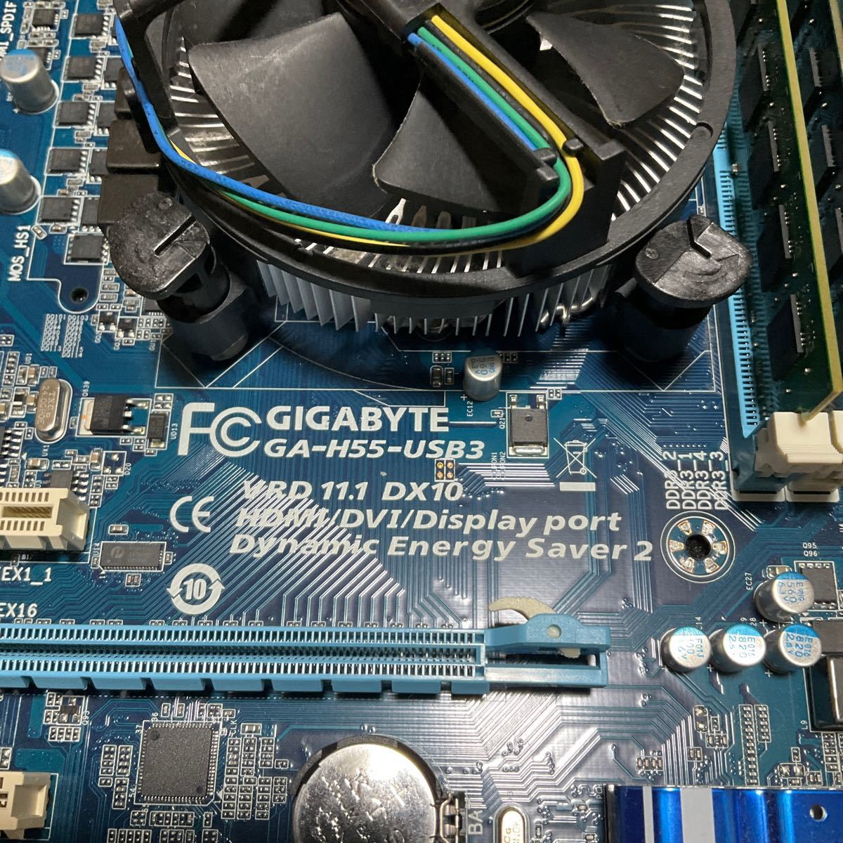 GIGABYTE GA-H55-USB3 マザーボード Intel Core i5 660 メモリ16GB セット 動作品_画像3