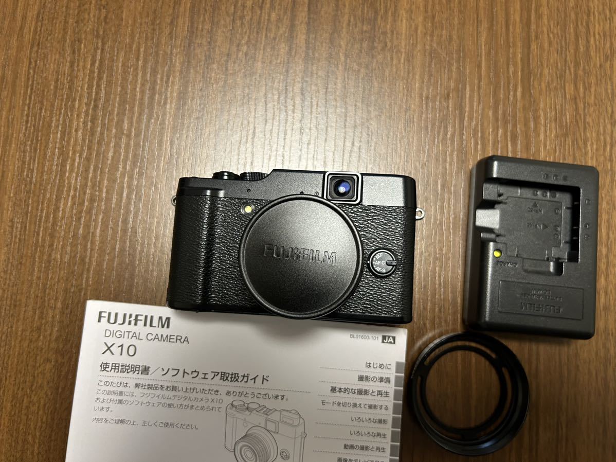 FUJIFILM デジタルカメラ X10_画像4
