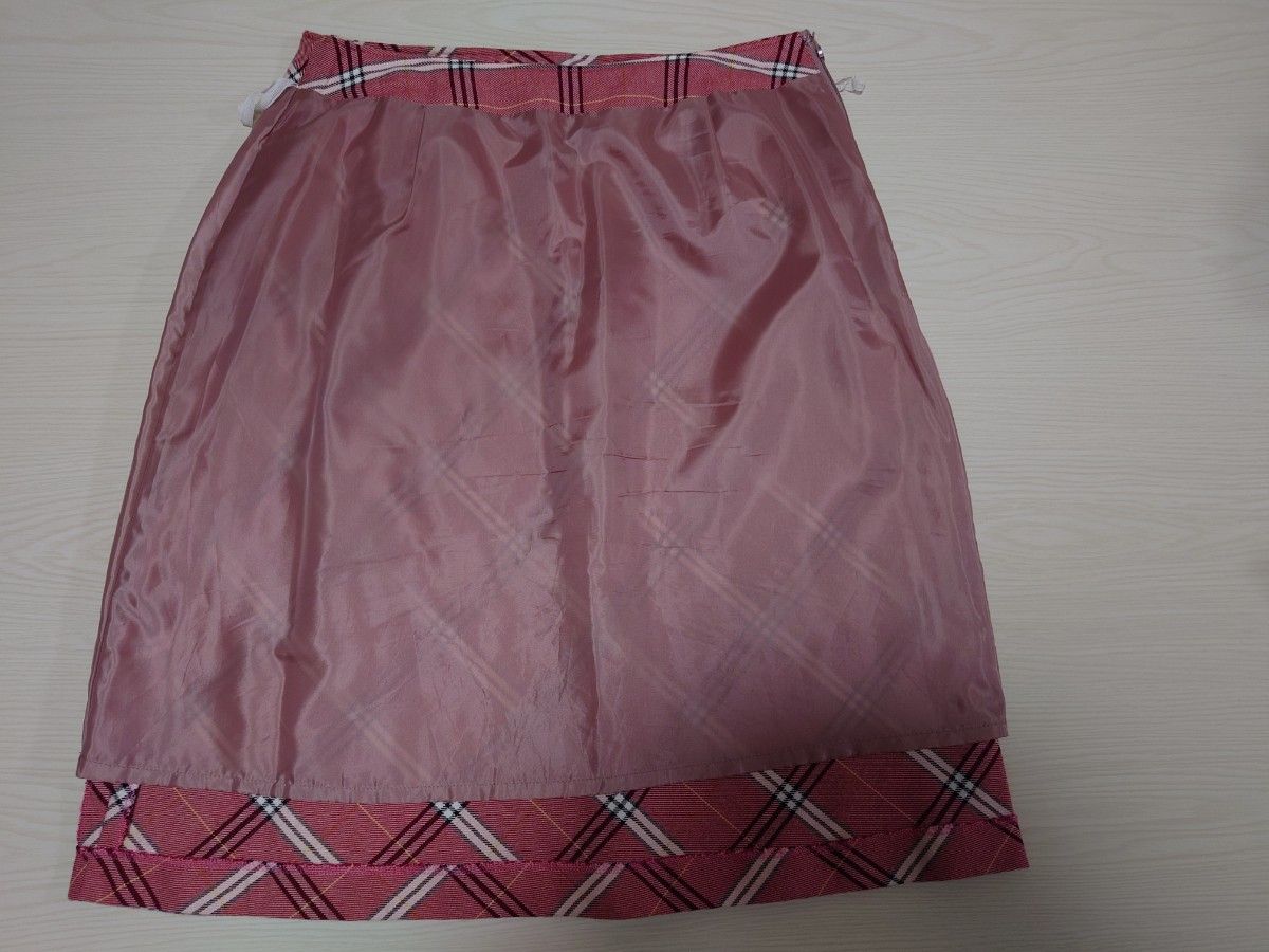 赤系 台形スカート チェック柄 サイズ73センチ 中古品 LLサイズ 日本製