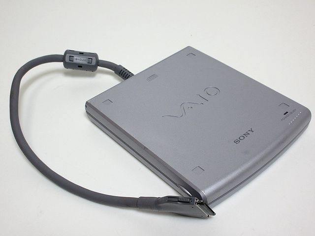 ★ Sony Vaio Эксклюзивный внешний CD-ROM Drive PCGA-CD5 ★ Текущий продукт, подтвержденный энергией