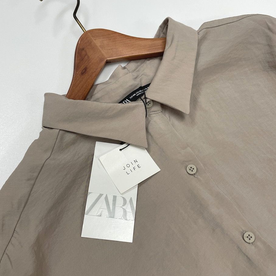 未使用品 /XXL/ ZARA ベージュ オーバーサイズ長袖ボタンカラーシャツ レディース タグ カジュアル トップス 通勤大人可愛い デイリー ザラ