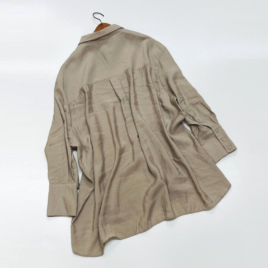 XXL/ ZARA ベージュ オーバーサイズ長袖ボタンカラーシャツ XXL/ ZARA ベージュ オーバーサイズ長袖ボタンカラーシャツ