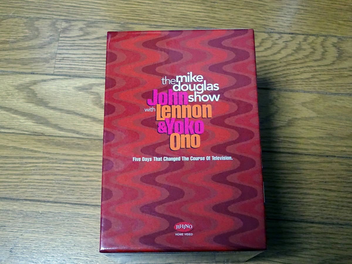 ☆新品未開封□THE BEATLES/ジョン・レノン&オノ・ヨーコ出演マイク