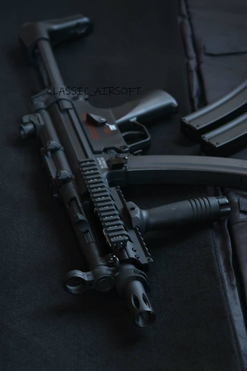 美品 CAW取扱品 CYMA製 H&K MP5A5 RAS Fストック フルメタル従来型 電動ガンMASTER SERIES インドア用予備メカBOXと220連マガジン3本付き！_CAW CYMA H&K MP5A5 RAS FULL METAL AEG