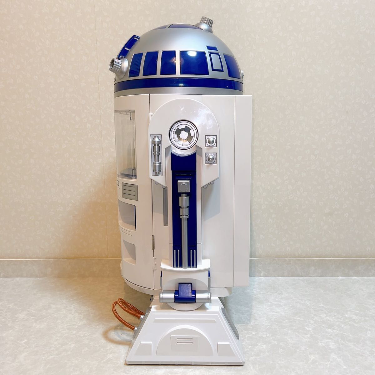 新品未使用 スターウォーズ R2-D2 ドリンククーラー 抽選限定 新品未使用 スターウォーズ R2-D2 ドリンククーラー 抽選限定