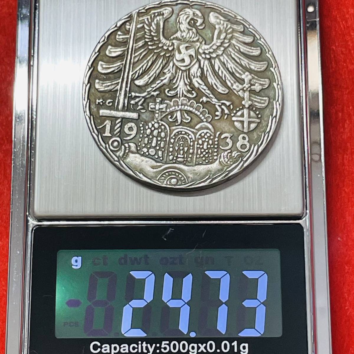 ドイツ　硬貨　ニュルンベルクの街　1938年　オーストリア併合　剣　帝国の鷲　紋章　クラウン　花輪　コイン　古銭　重さ24.73g_画像5