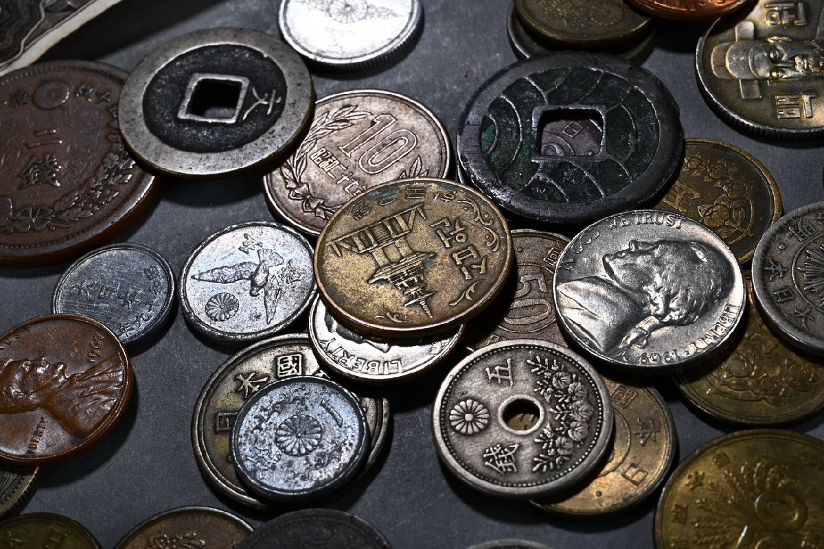 【華】某有名収集家買取品 時代物 旧日本軍 戦時紙幣 コインの山 骨董品 古美術YA230604-QW　_画像9