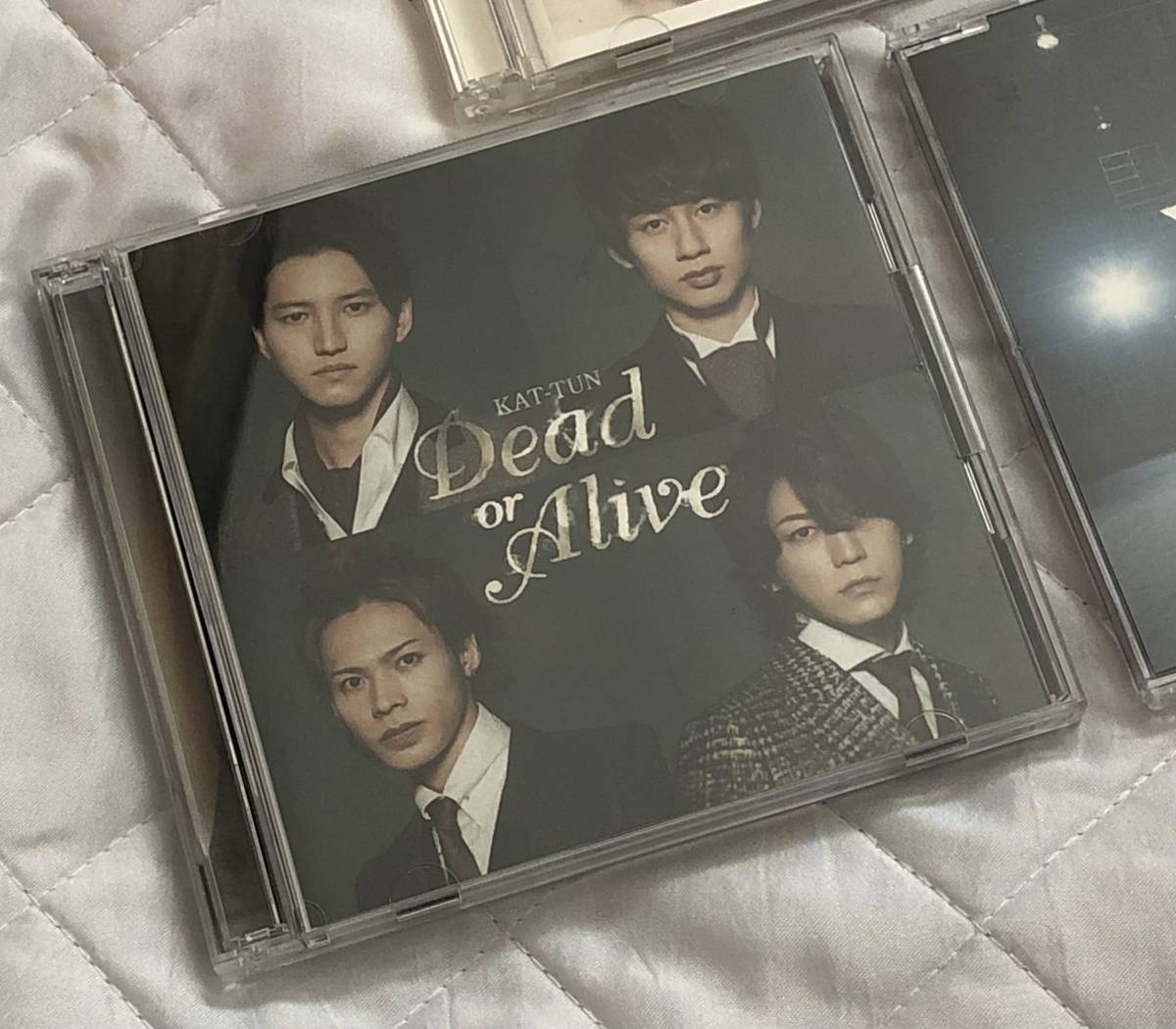 ☆KAT-TUN／カトゥーン★3枚セット b★Dead or Alive〈初回限定盤CD＋DVD〉& BIRTH〈初回限定盤2 CD＋DVD〉& 不滅のスクラム〈通常盤 CD〉_画像6