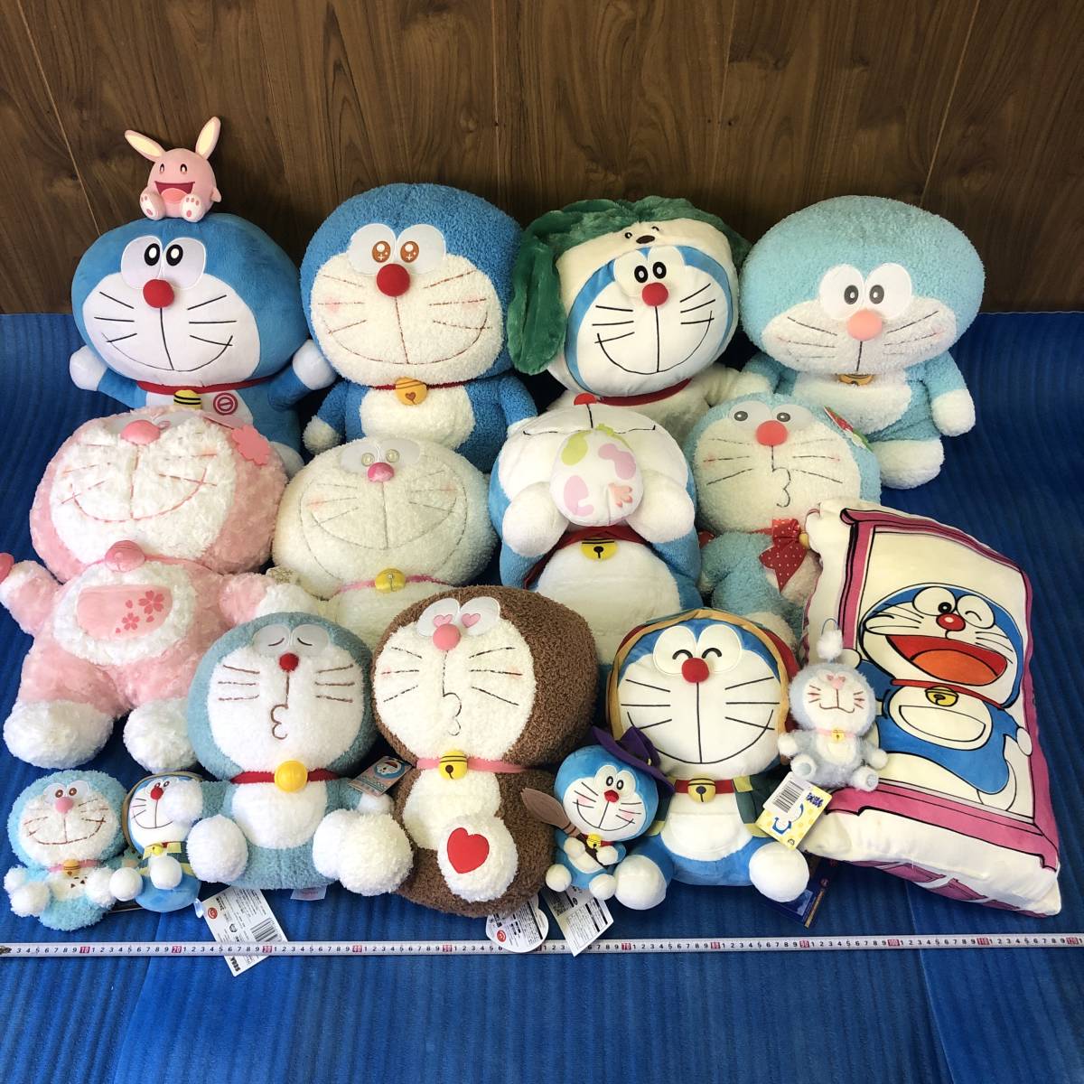 ドラえもん 大量 レア ぬいぐるみ まとめ売り ドラえもん 映画グッズ2025 Yahoo!オークション - ドラえもん