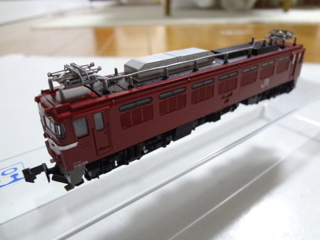 新品同様★KATO 3021-6 EF81形電気機関車 JR東日本色 ライト点灯・走行動作確認済み 取説付 鉄道模型 Nゲージ カトー 送料350円_画像3