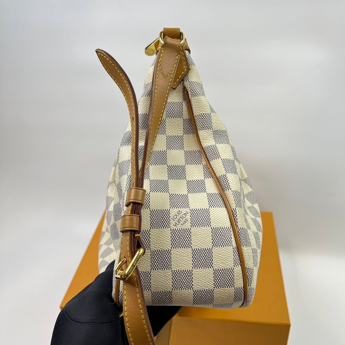 Louis Vuitton L208シラクーサMM ショルダーバッグ LOUIS VUITTON ルイウィトン