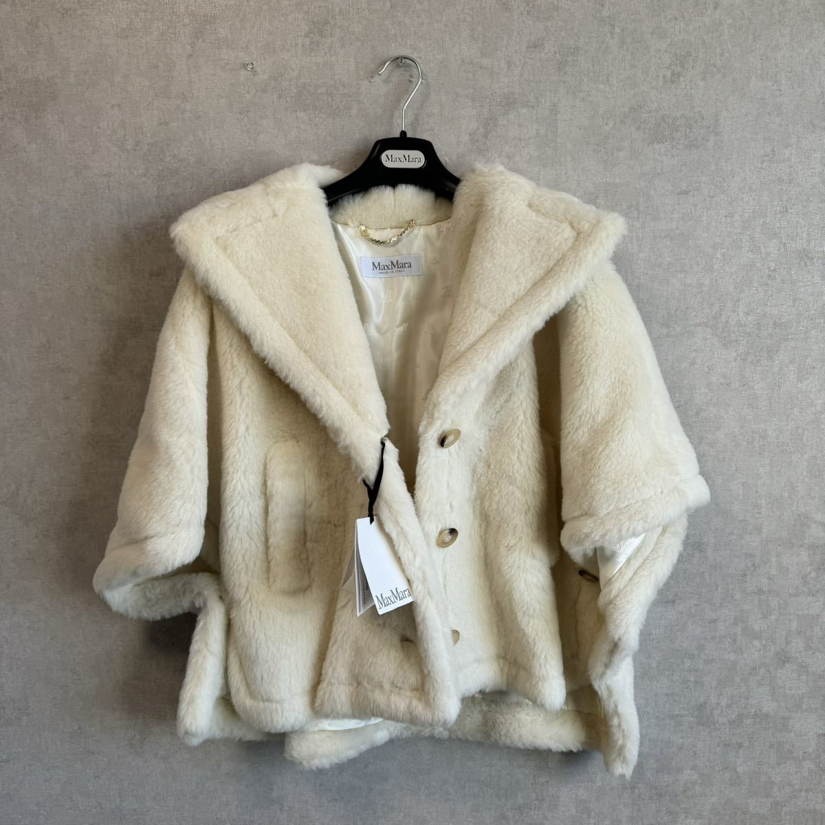 最短翌日お届け♪ 定価284,900円！【24SS・正規品★】Max Mara ALEGGIO テディベア ショート ポンチョ ケープ S/M 付属品あり♪_画像8