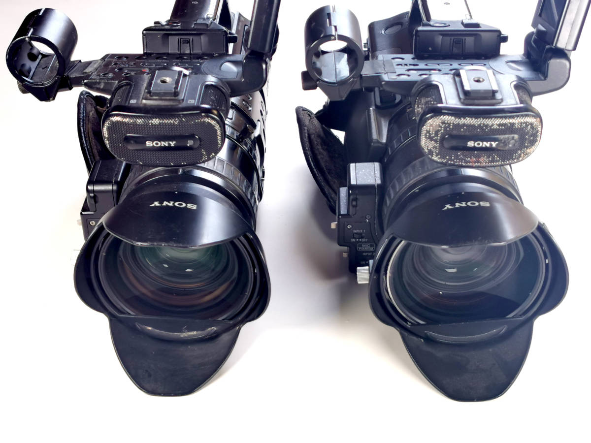 ビデオカメラ SONY HVR-Z1J ２台　電源・カメラ起動　写真で確認ください　ジャンク扱い_画像3