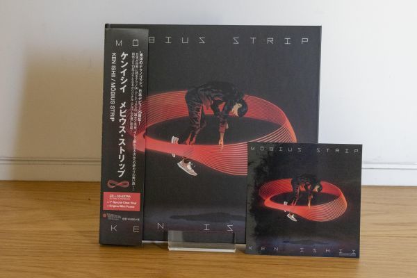 【美品】Ken Ishii Mobius Strip 全世界1,000セット限定 ケン・イシイ 2CD+EP Amazon.co.jp限定特製オリジナルステッカー付_画像2