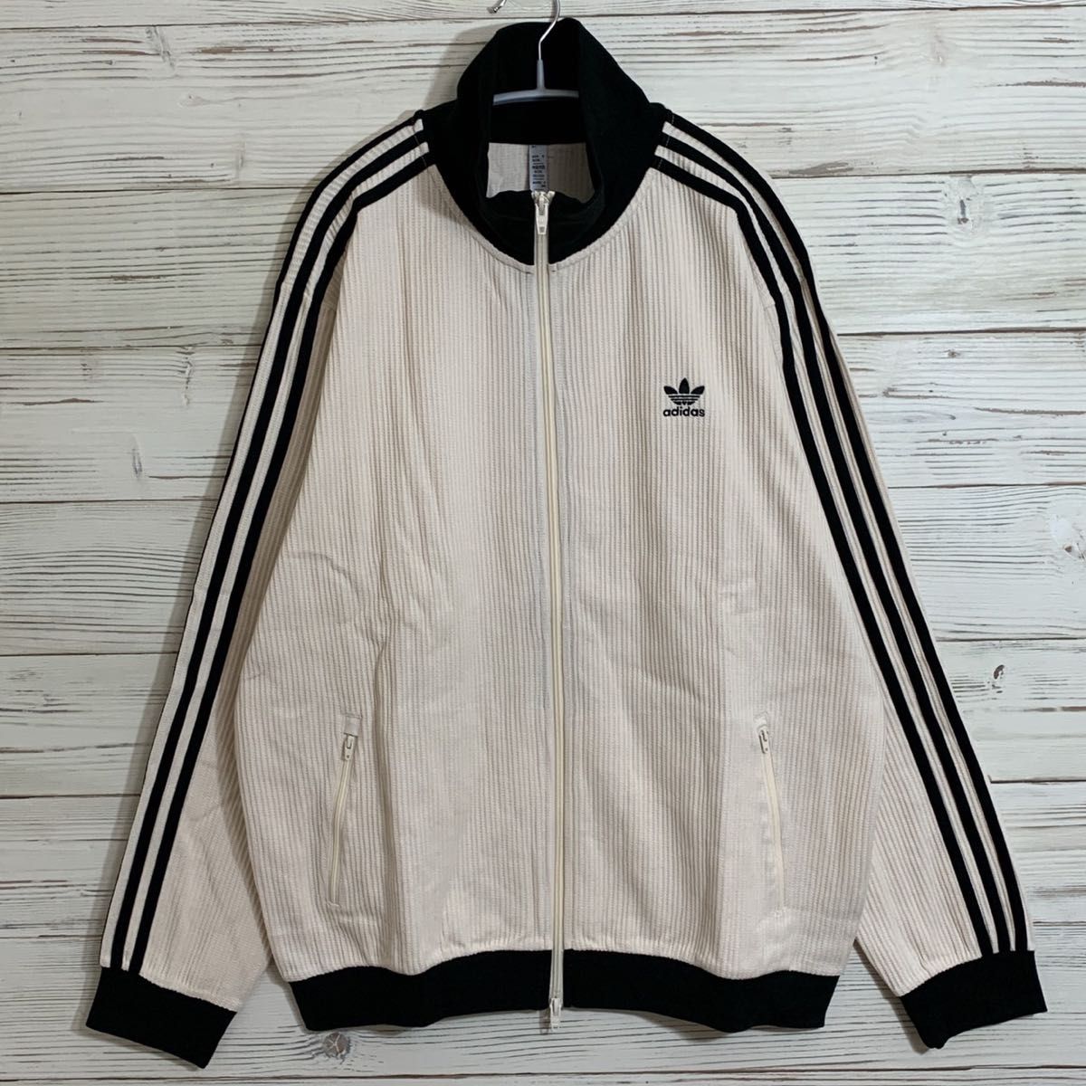 adidas ワッフルトラックジャケット クリームブラック 3XL adidas ワッフルトラックジャケット クリームブラック 3XL