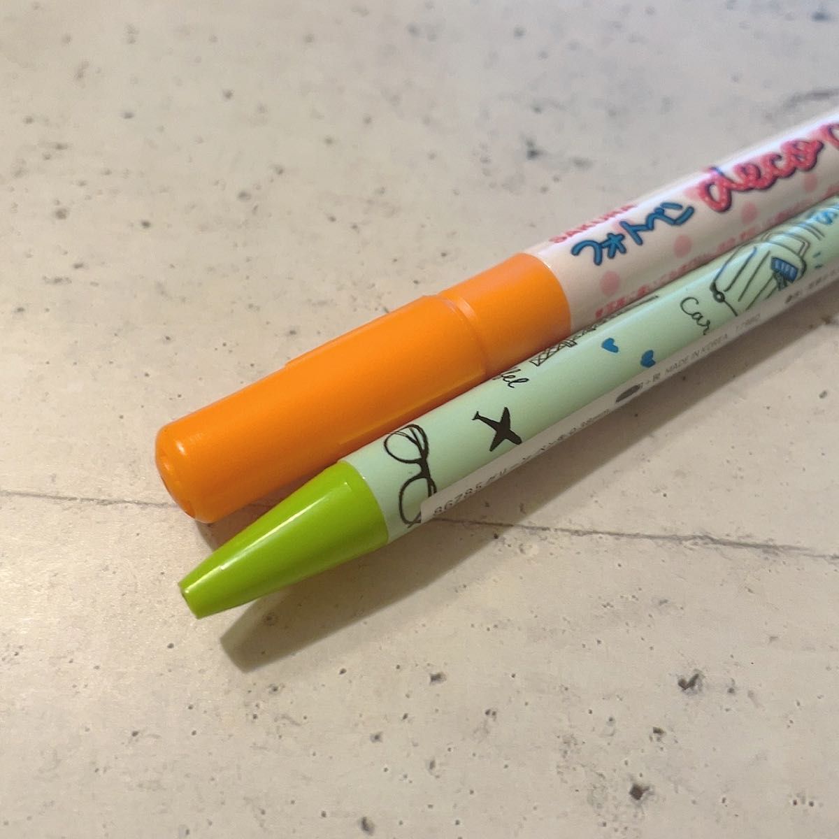 【2本セット】カラーペン　フォトペン　オレンジ　黄緑　ボールペン