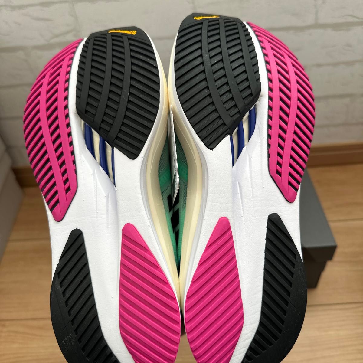 アディダス(adidas) ランニングシューズ メンズ ADIZERO アディダス(adidas) ランニングシューズ メンズ ADIZERO