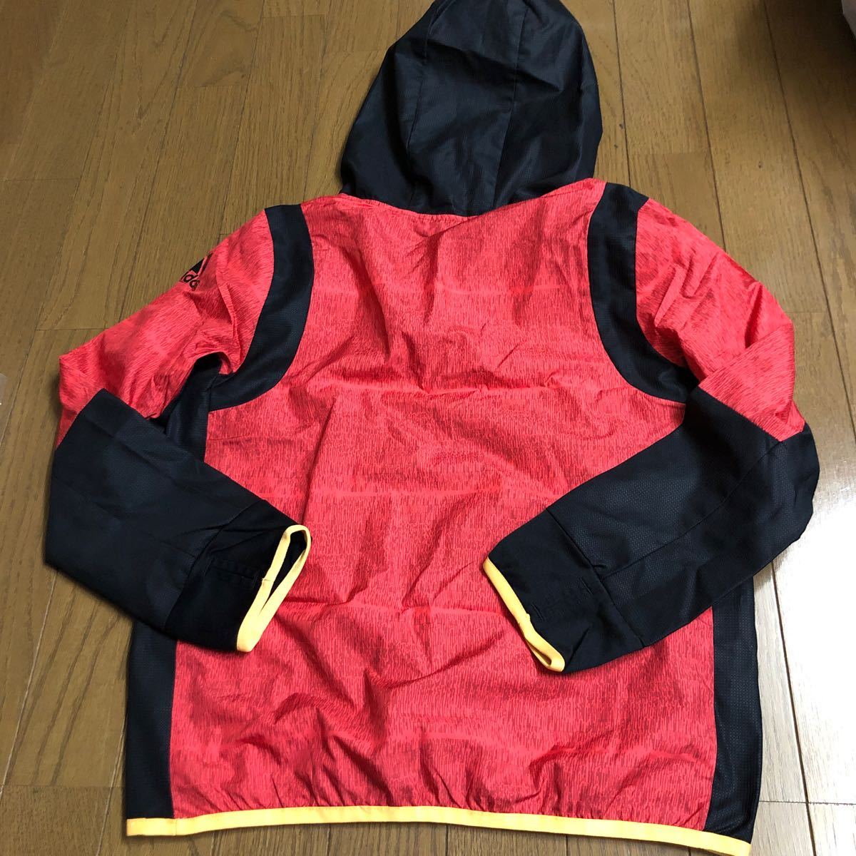  Adidas hood Wind breaker 140 Kids used free shipping 