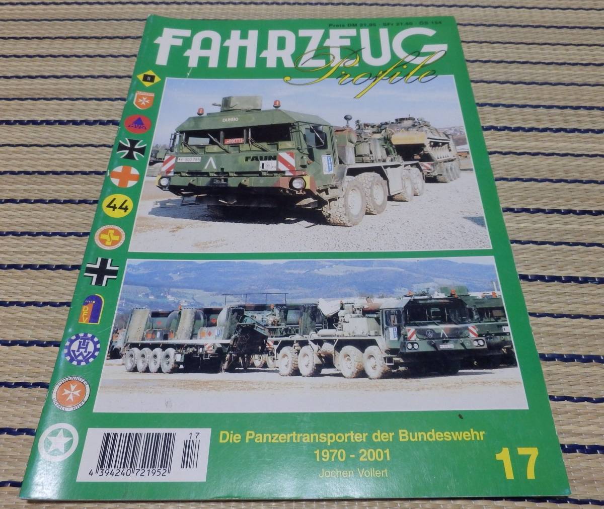 洋書 独語 'Fahrzeug profile' Nr.17 Die Panzertransporter der Bundeswehr 1970-2001 ドイツ連邦軍の戦車運搬車 ネコポスゆうパケOK_画像1