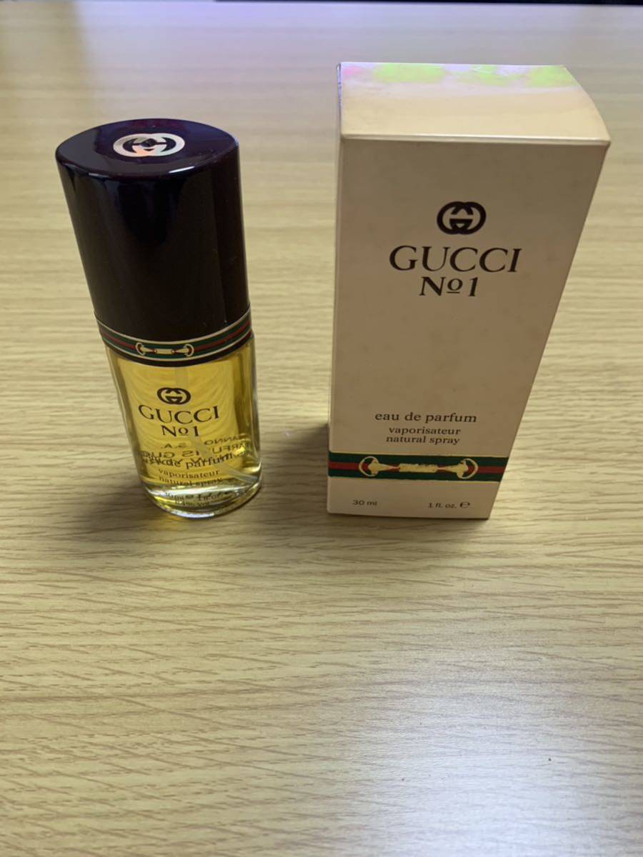 未使用 香水 GUCCI グッチ eau de parfum オードパルファム 30ml 共箱付 保管品_画像1