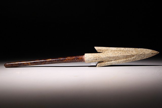 博物館展示品　来歴有　2009　漢時代　玉槍　全長約31.7cm　（検）古玉彫刻 中国美術 唐物 古玩 古美術 骨董品_画像6