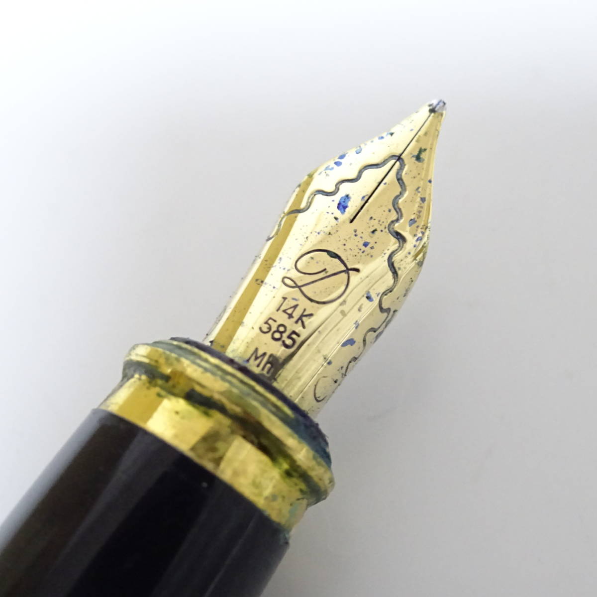 S.T.Dupont デュポン 万年筆 14K 13.5cm 筆記未確認【60サイズ/同梱不可/大阪発送】【2402911/168/mrrz】_画像3