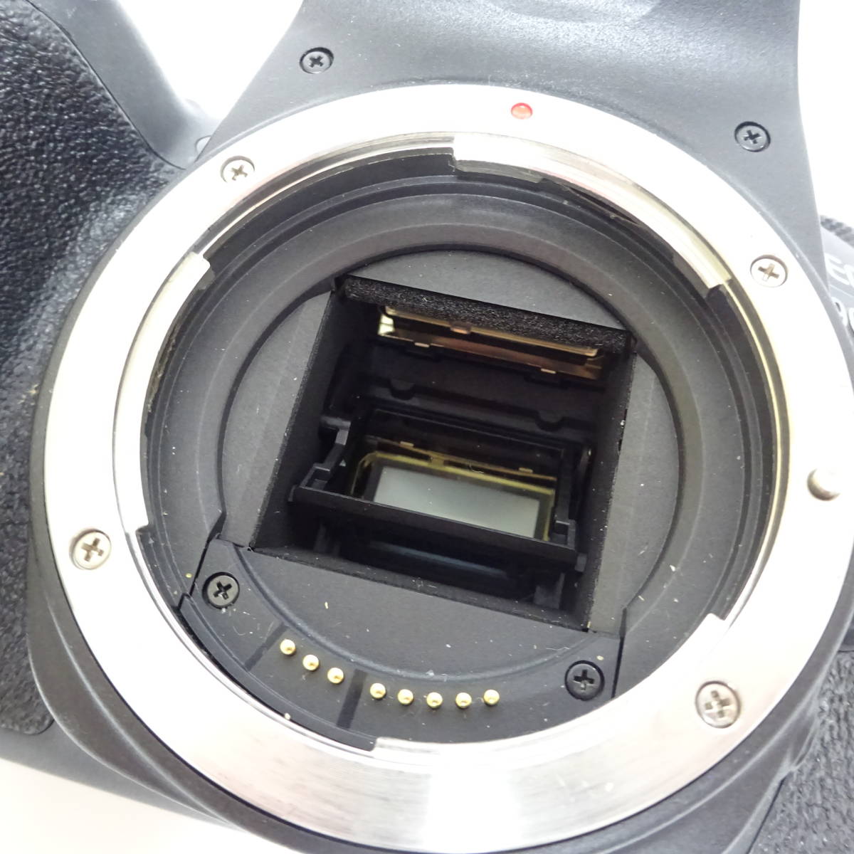 canon EOS 9000D デジタル一眼カメラ 通電確認済み 【60サイズ/同梱不可/大阪発送】【2389749/098/mrrz】_画像3