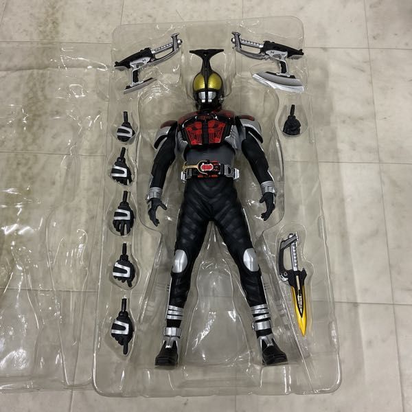 1円〜 メディコムトイ RAH リアルアクションヒーローズ 仮面ライダーカブト 仮面ライダーダークカブト Ver.2.0 2011 デラックスタイプ_画像2