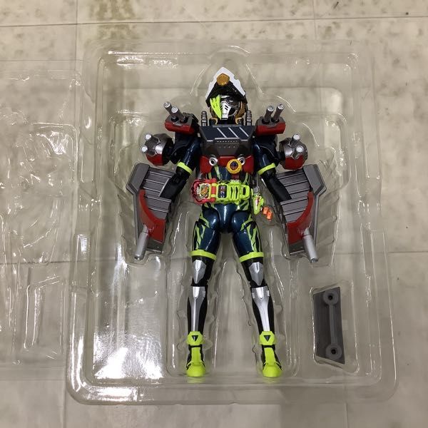 1円〜 S.H.Figuarts 仮面ライダーエグゼイド 仮面ライダースナイプ シミュレーションゲーマー レベル50_画像2